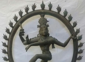 bronze statue 13