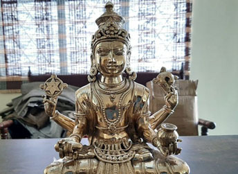 bronze statue 14