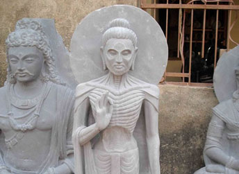 bronze statue 1